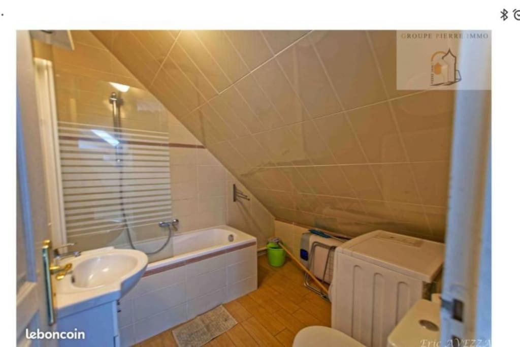 Orleans Appartement 2 Chambres Avec Parking Exteriör bild